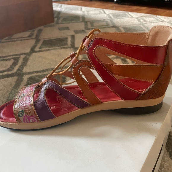 Hand Painted Sandals - Picture 1 of 6